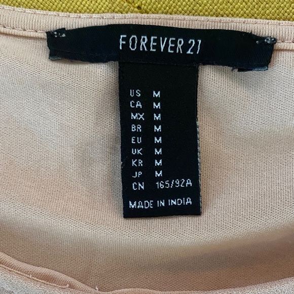 LAST CHANCE! Forever 21 Light Pink Sequin Tee - Picture 2 of 5